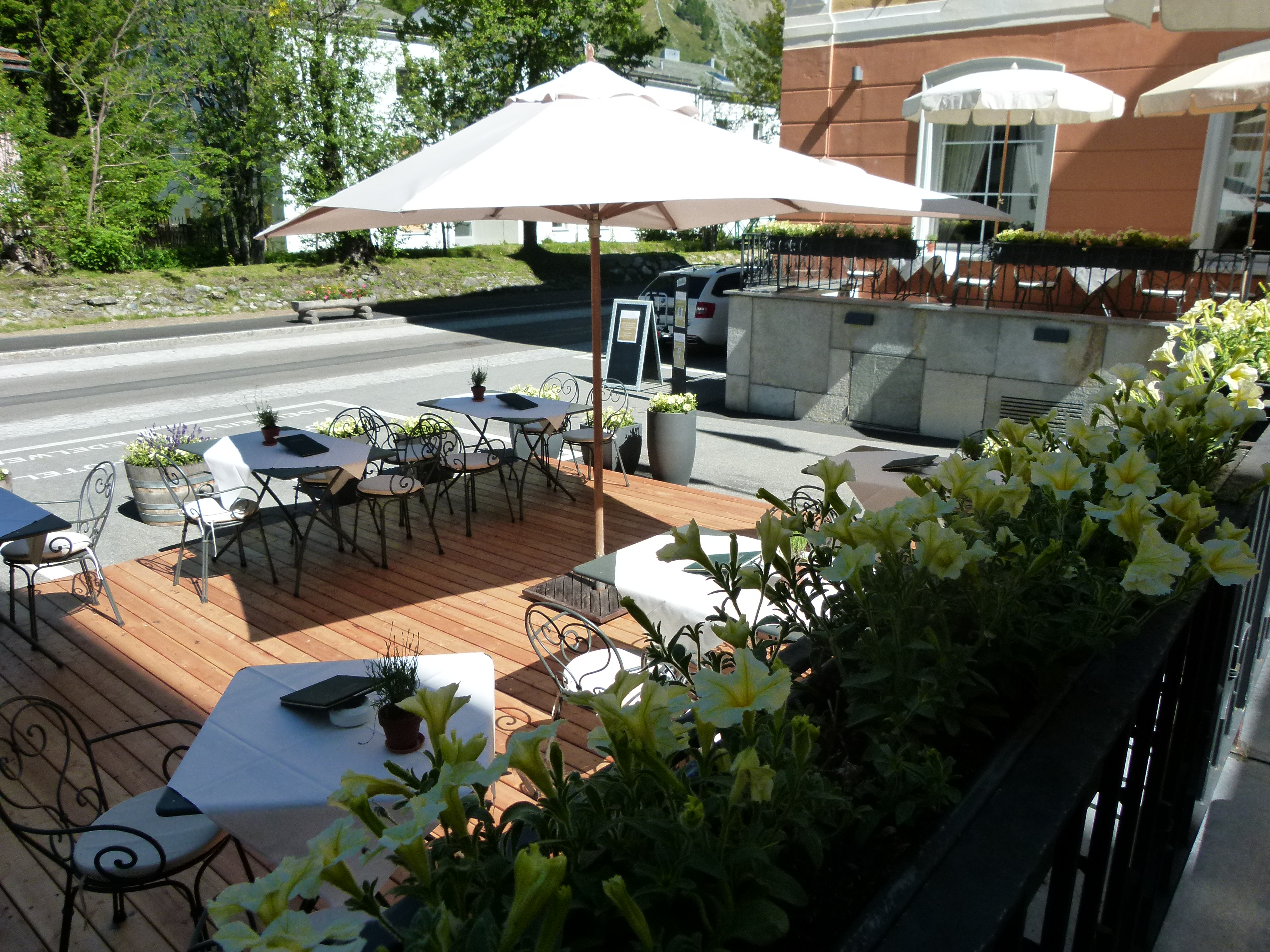 

Salerno - Maloja - Edelweiss Swiss Quality Hotel