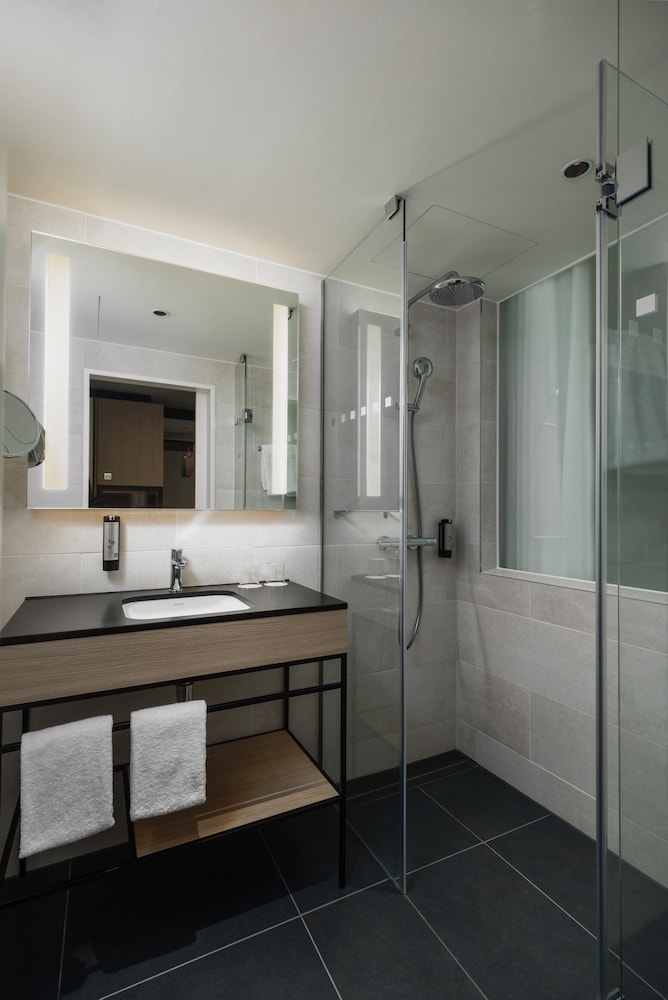 

Milano - Stockelsdorf - IntercityHotel Lübeck
