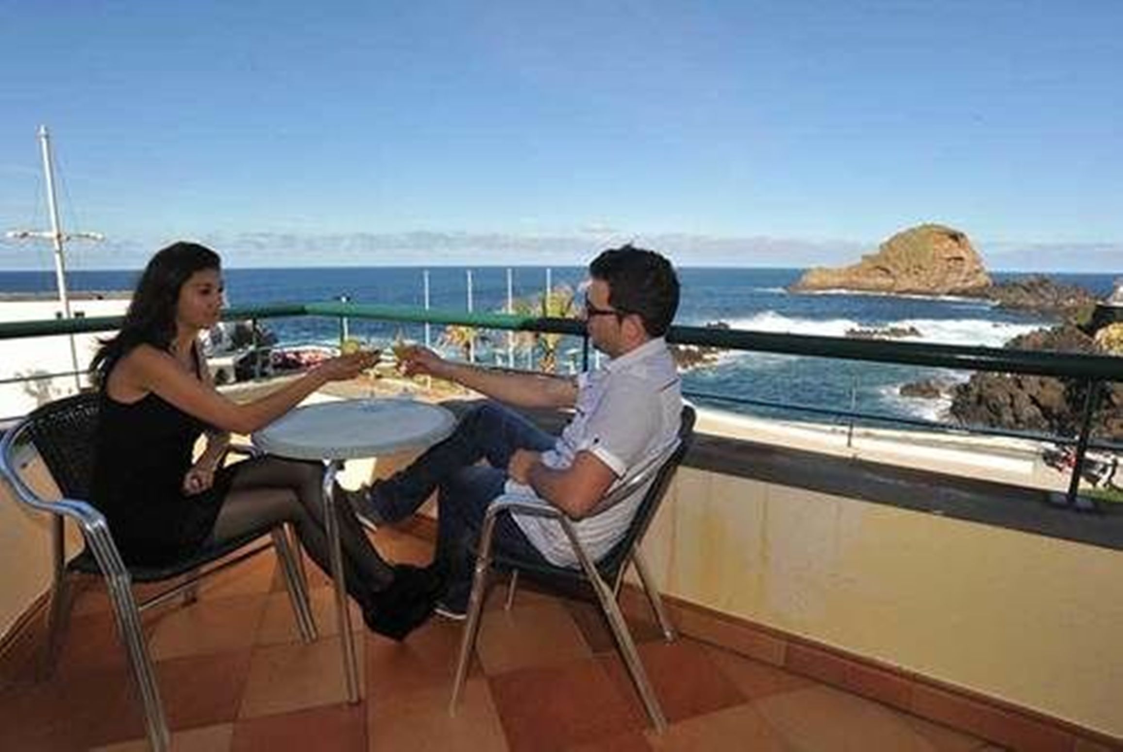 

Bari - Porto Moniz - Hotel Salgueiro