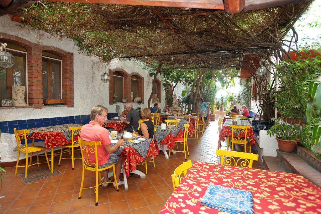 

Pescara - Taormina - Hotel Da Peppe