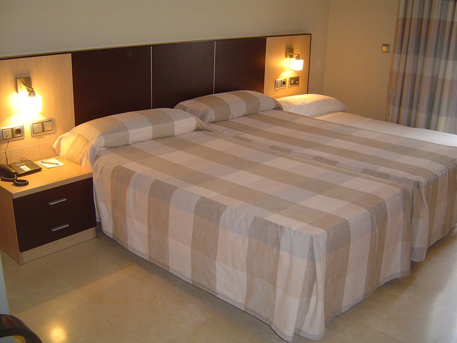 

Napoli - El Perelló - Hotel Flamingo