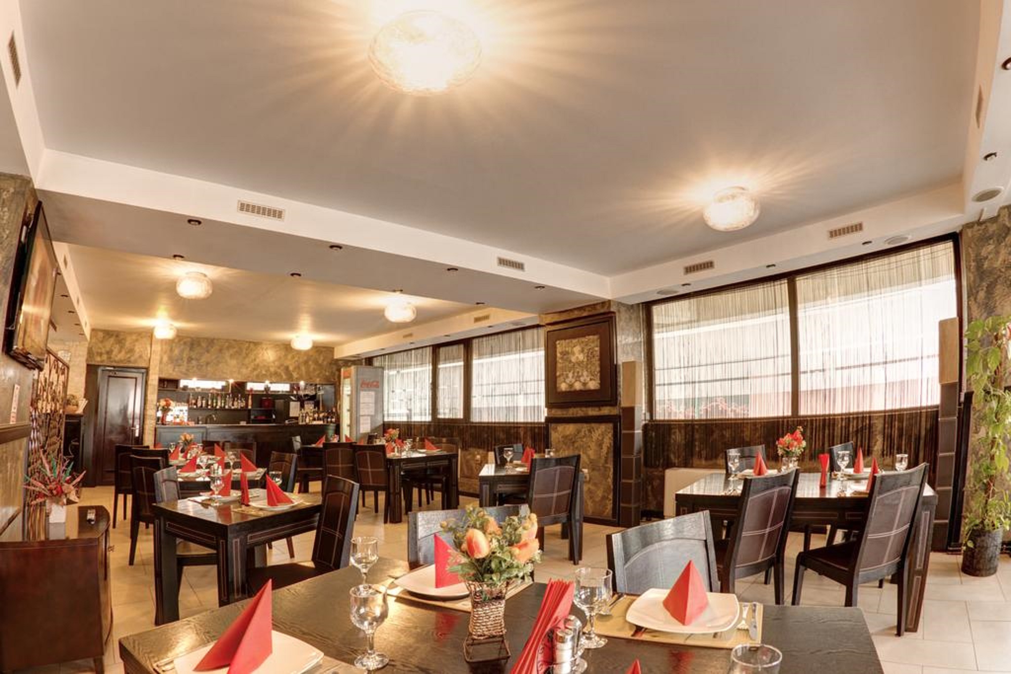 

Napoli - Otopeni - Avis Hotel By WS Group