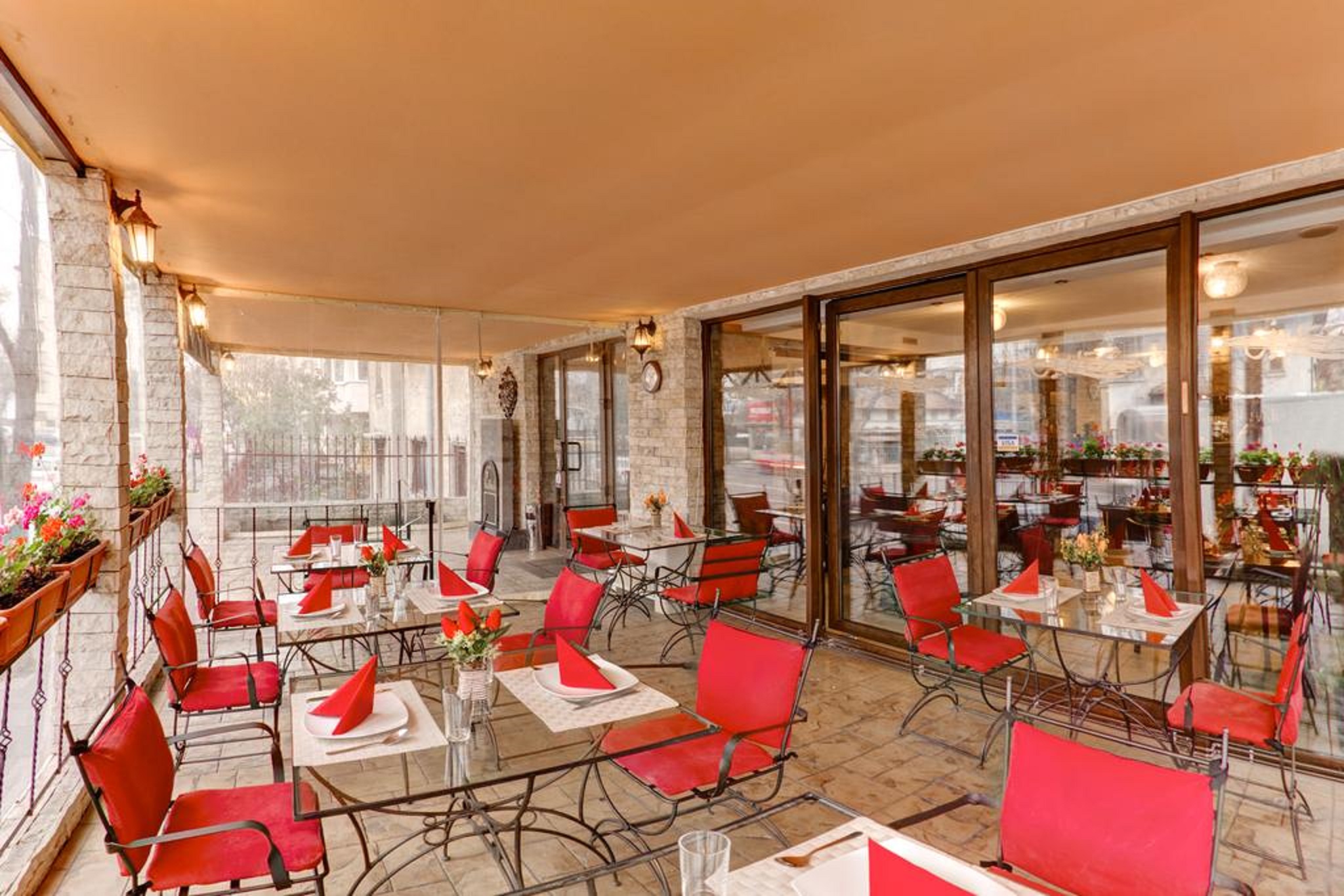 

Catania - Otopeni - Avis Hotel By WS Group