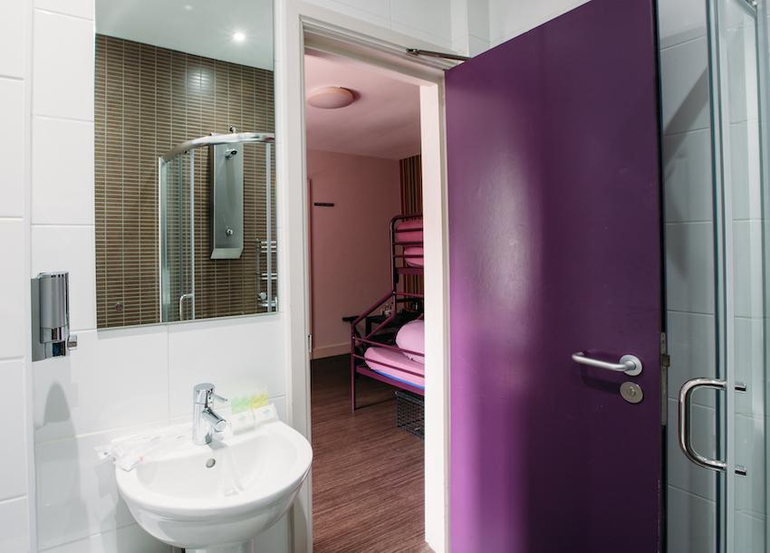 

Roma - Wimbledon - Safestay London Kensington Holland Park