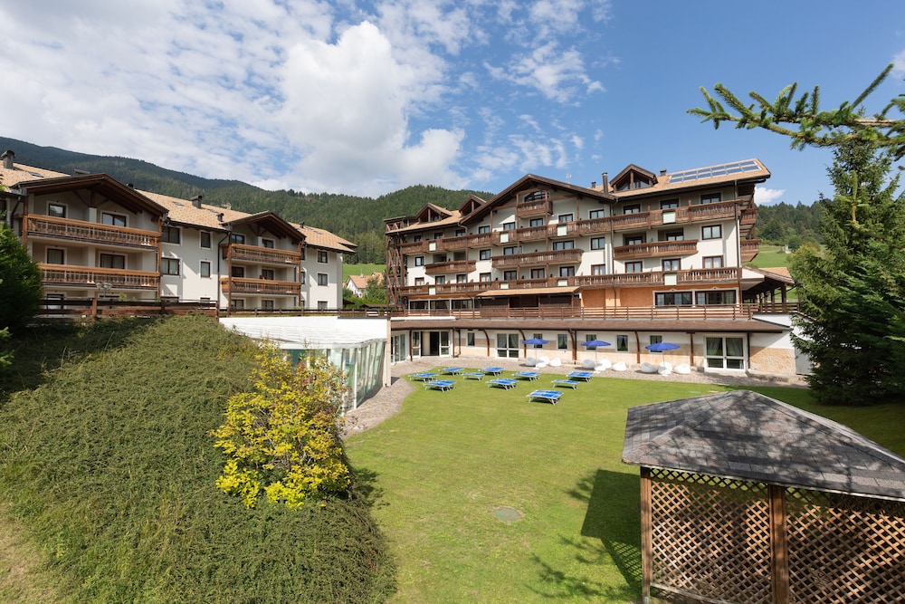 

Palermo - Folgaria - Golf Hotel