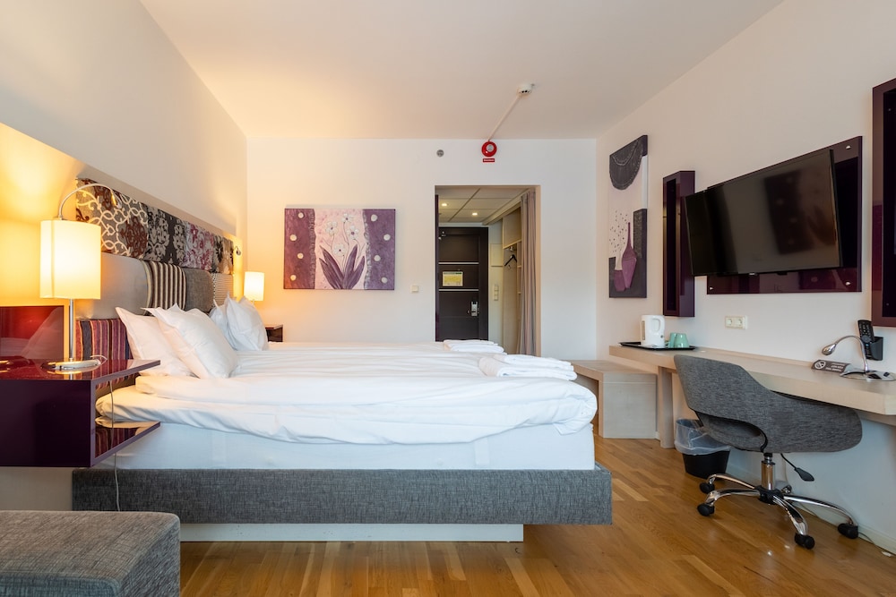 

Bologna - Stoccolma - Solna Park & Hotel