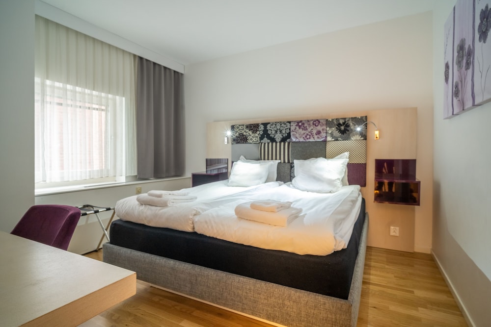 

Bologna - Stoccolma - Solna Park & Hotel