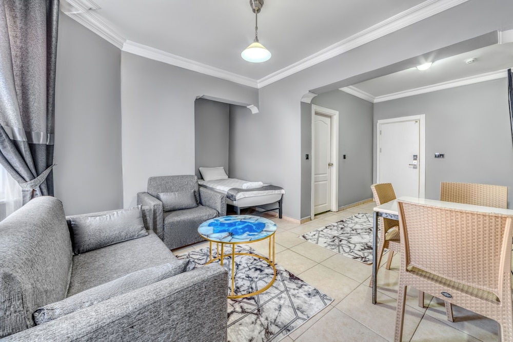 

Venezia - Alanya - Kleopatra ICARIA Apart Hotel