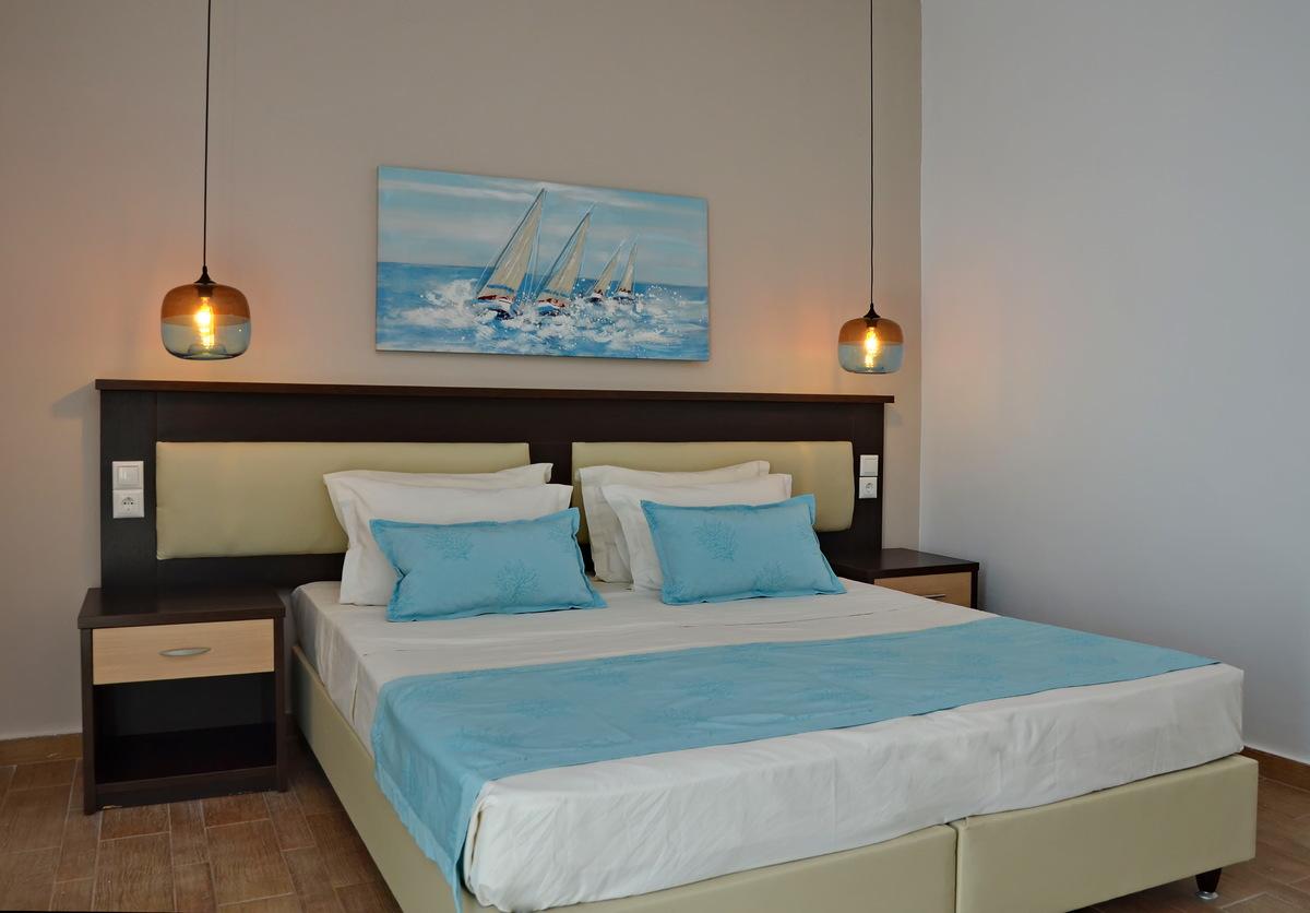

Napoli - Koukounarie - Belvedere Hotel Skiathos