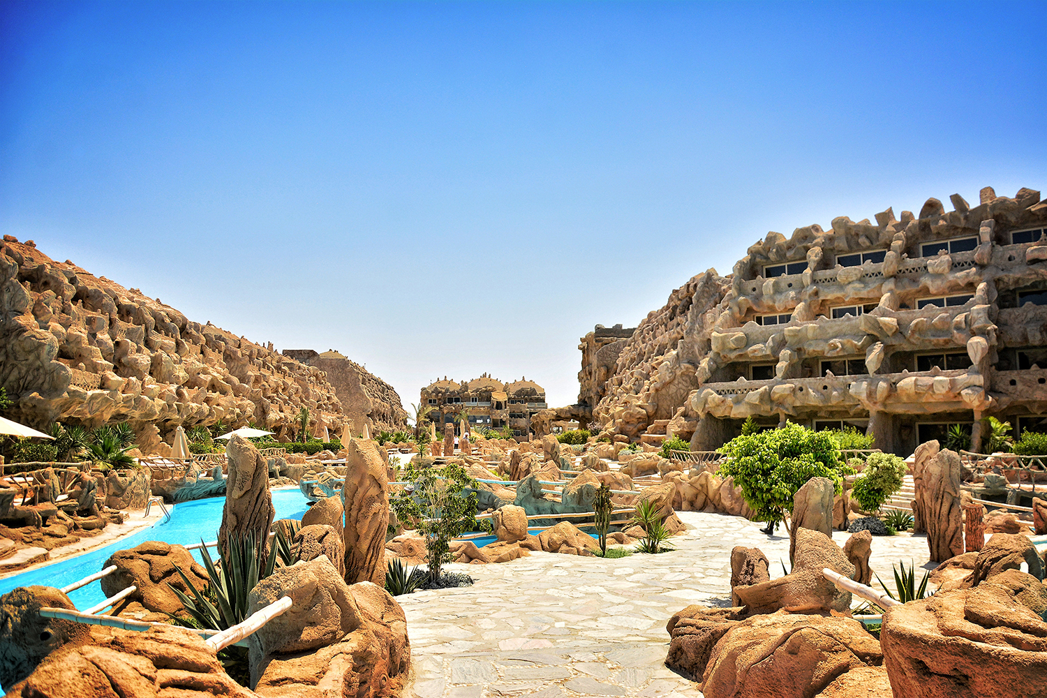 

Milano - Hurghada, Mar Rosso - Caves Beach Resort Adults Only