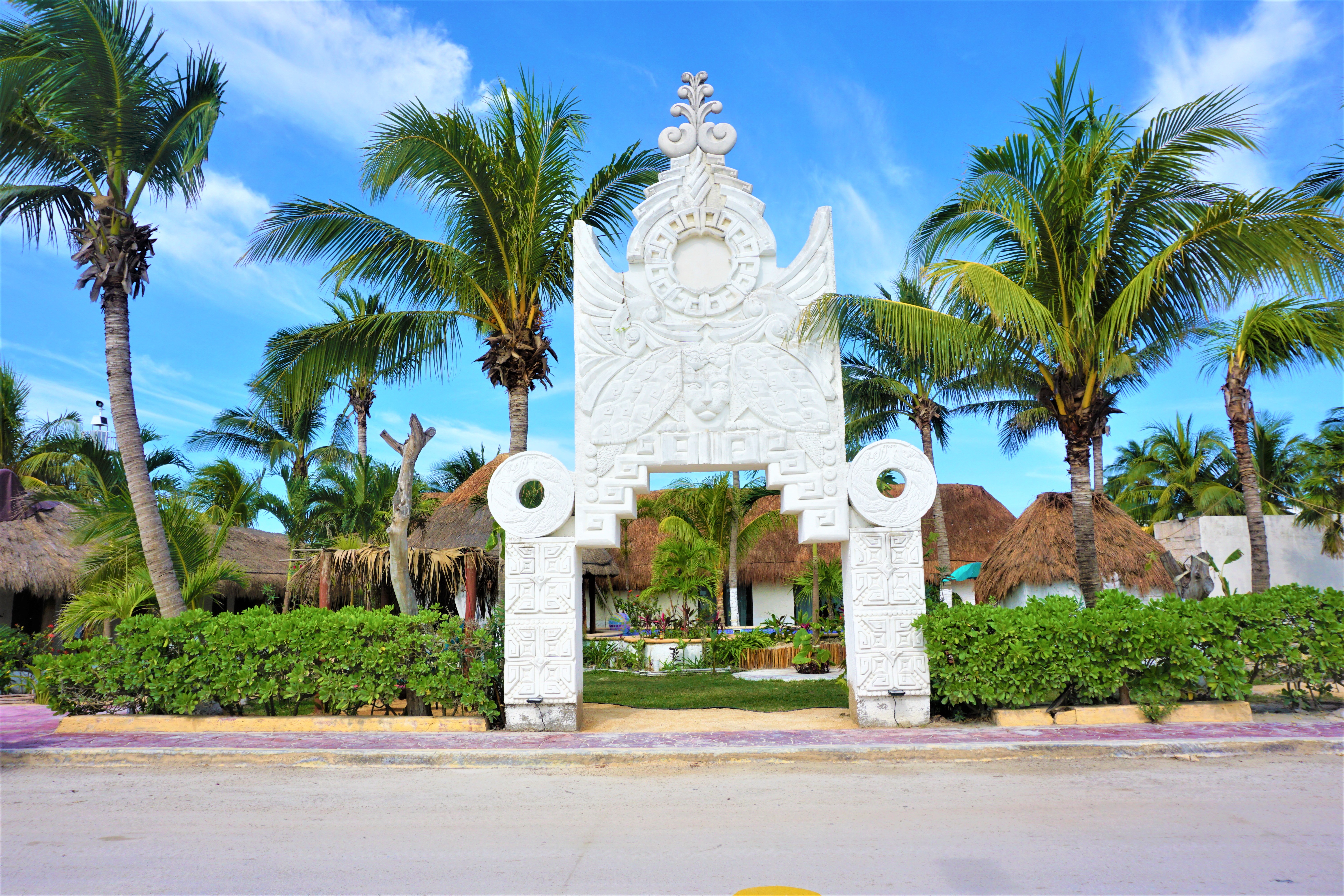 

Catania - Isla Holbox - Mayan Mittoz
