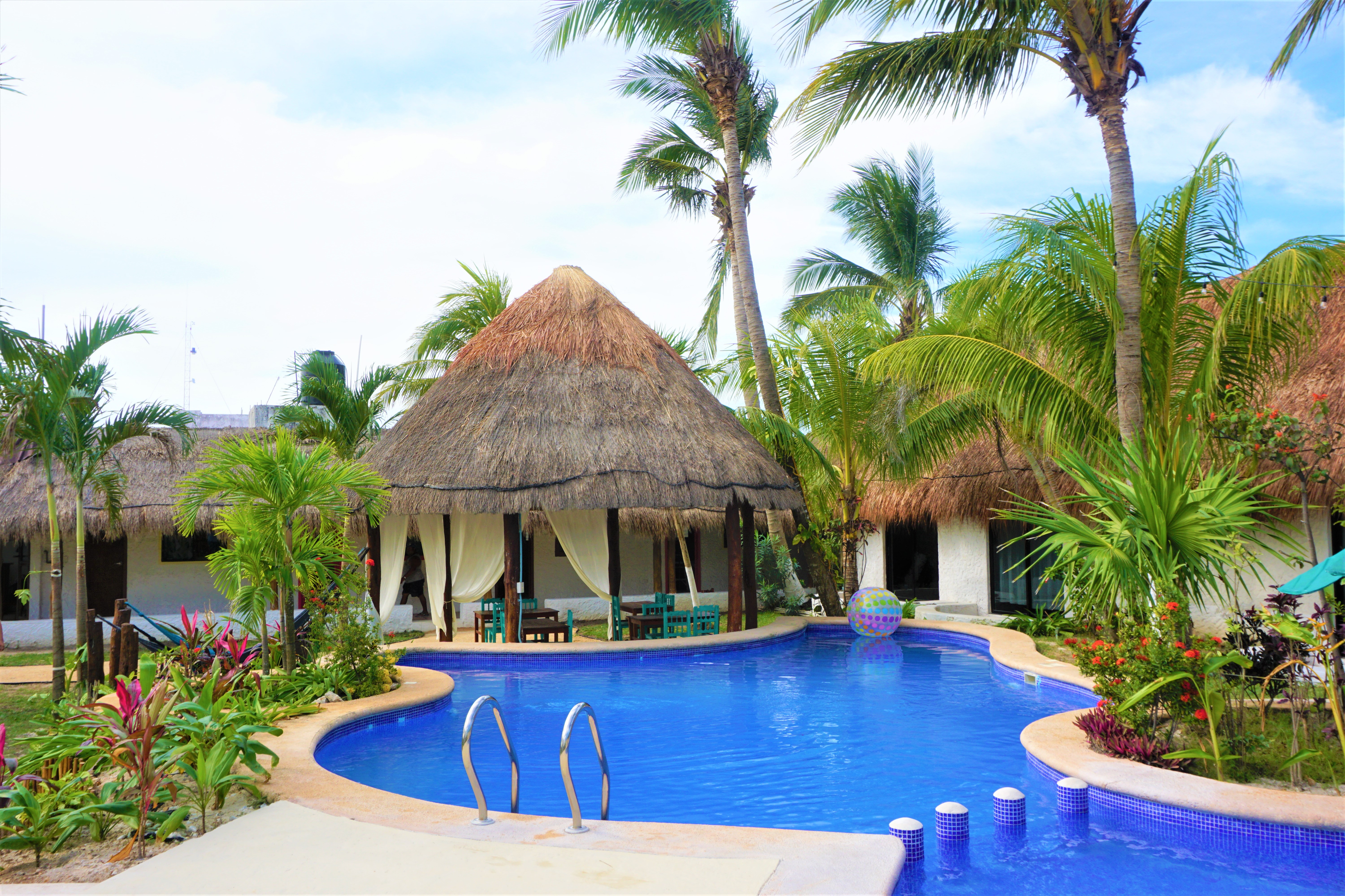 

Catania - Isla Holbox - Mayan Mittoz