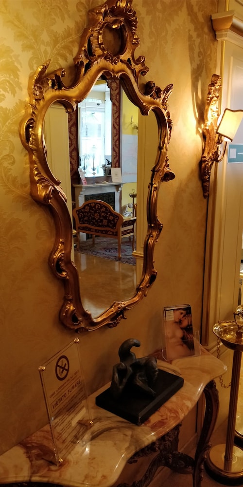 

Napoli - Lido di Venezia - Hotel Villa Delle Palme