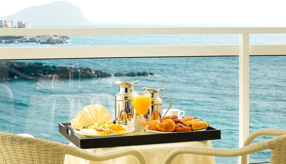 

Napoli - Los Abrigos - Hotel Tenerife Golf & Sea View