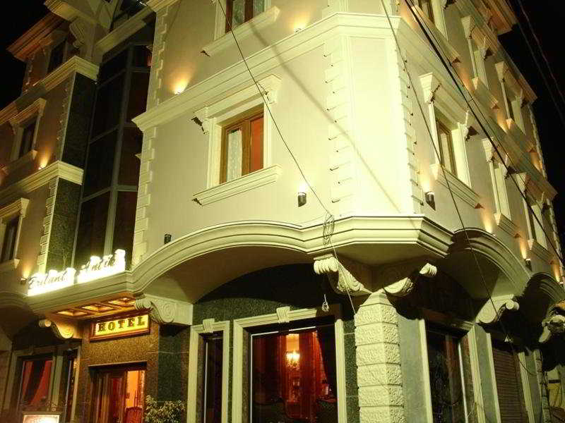 

Pisa - Tirana - Brilant Antik Hotel