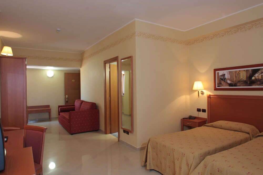 

Milano - Mattinata - Hotel Relais dei Normanni