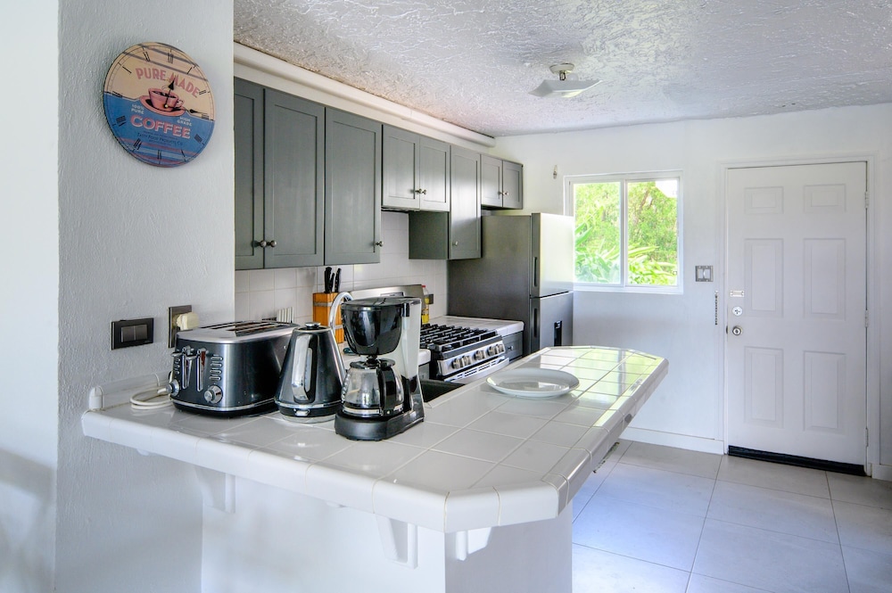 

Milano - Jolly Harbour - True North Waterfront Villa