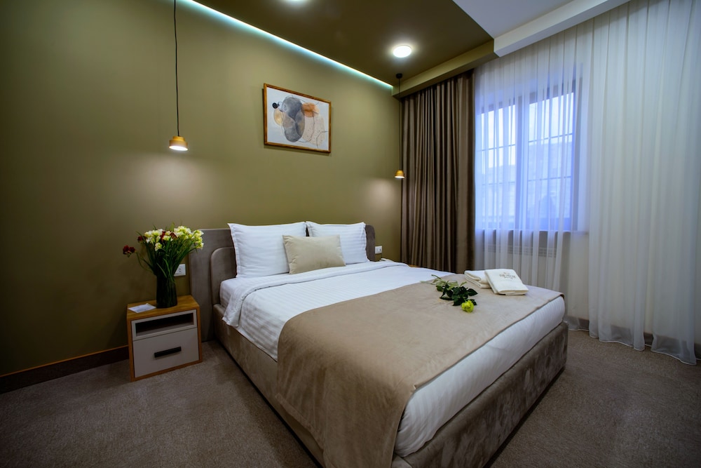 

Roma - Yerevan - The House Hotel Yerevan