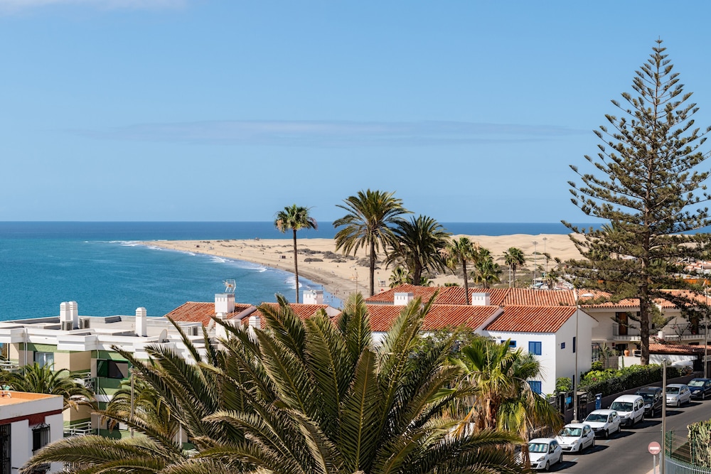 

Cagliari - San Agustín (Gran Canaria) - Roca Verde - Playa del Inglés