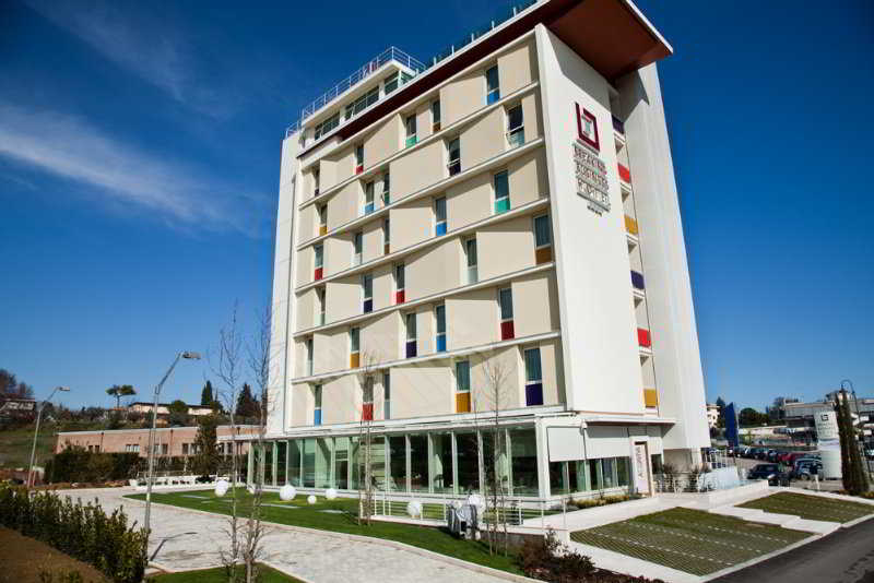 

Roma - Abruzzo e Marche - Breaking Business Hotel