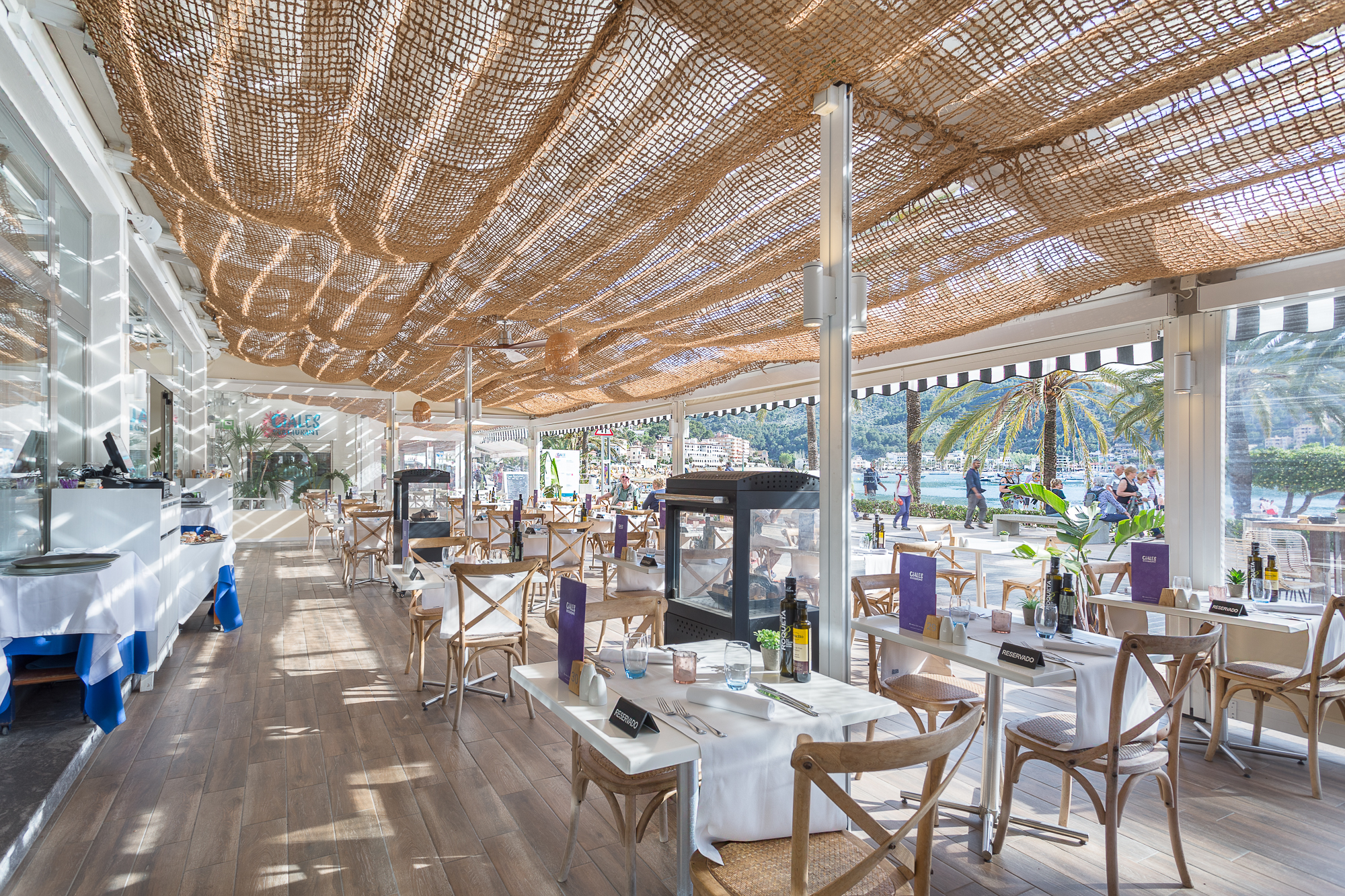 

Napoli - Sóller - FERGUS Style Soller Beach