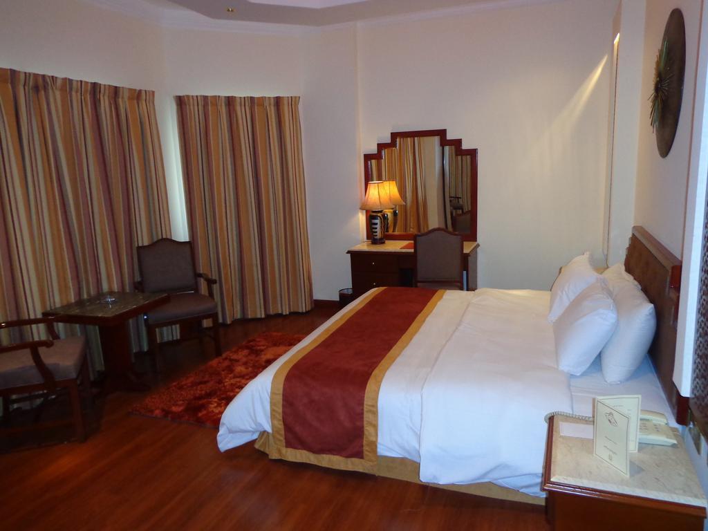 

Venezia - Manama - Bahrain Carlton
