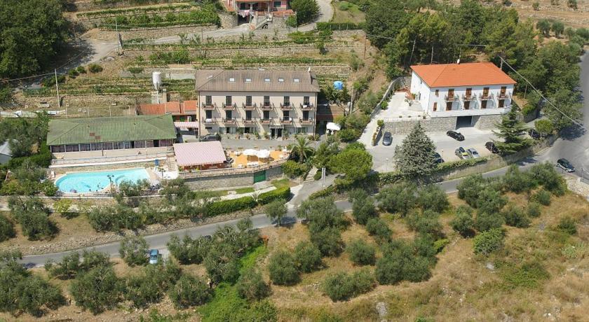 

Milano - Alassio - Albergo Ristorante San Matteo