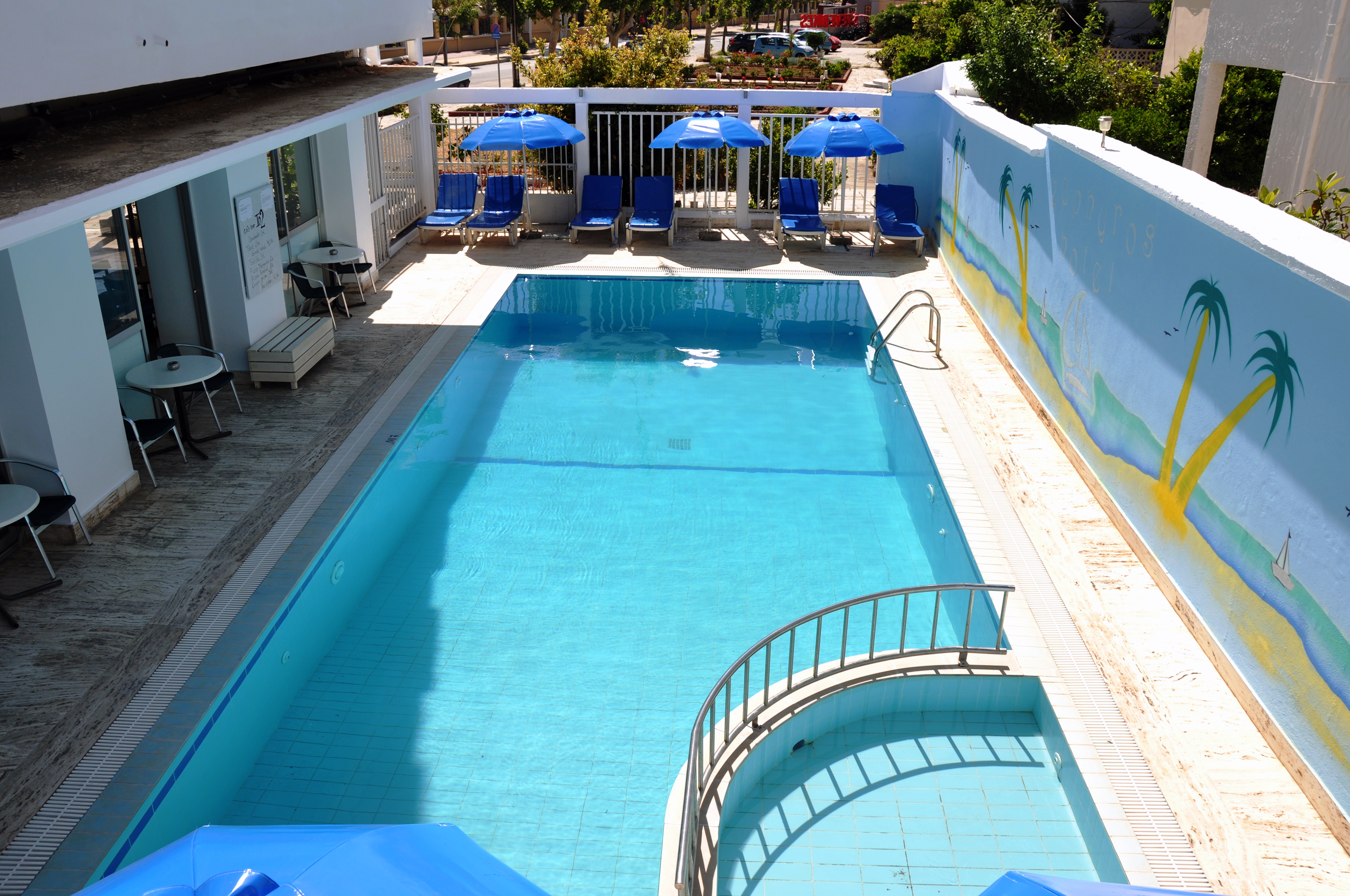 

Genova - Lambi - Zephyros Hotel