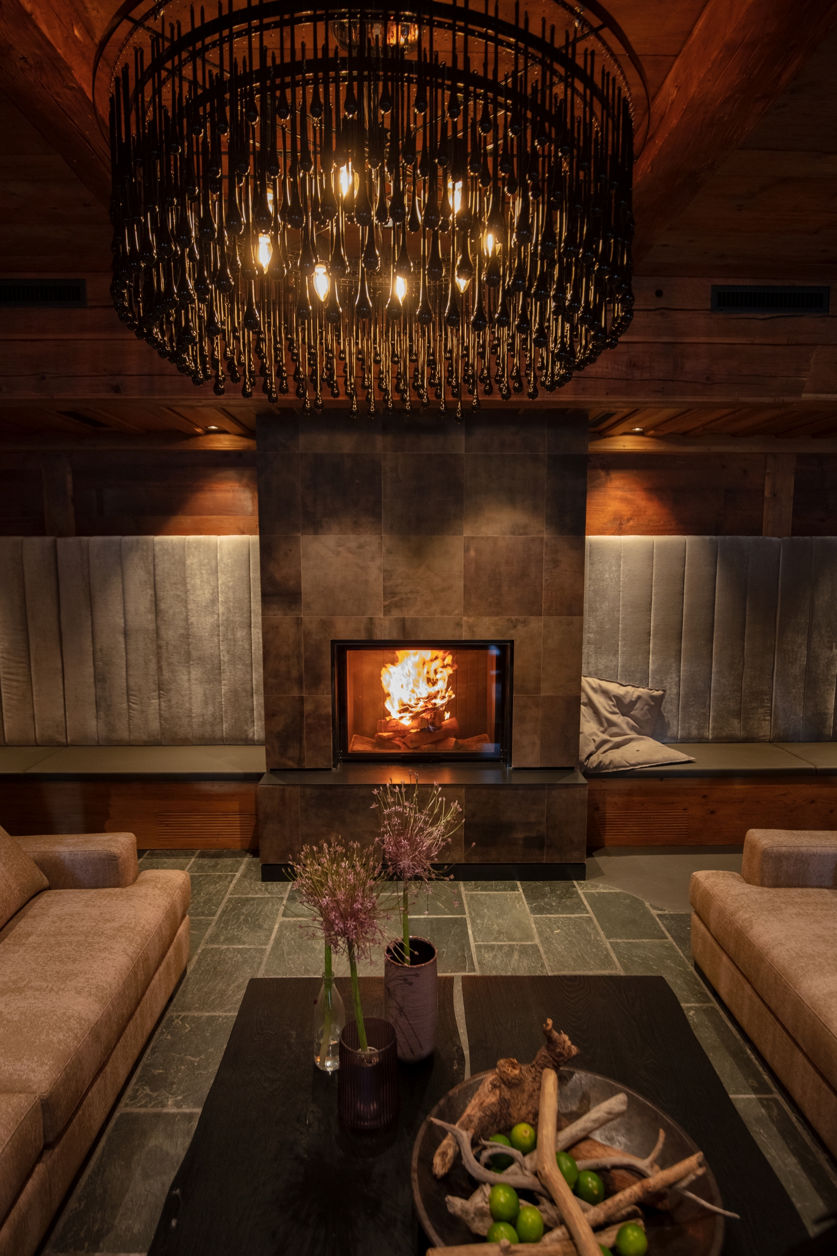 

Bari - Gstaad - Bernerhof Swiss Quality Hotel Gstaad
