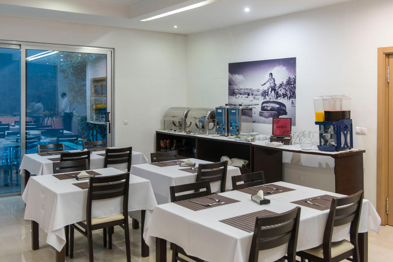 

Roma - Praia, Isola di Santiago - Hotel Santiago