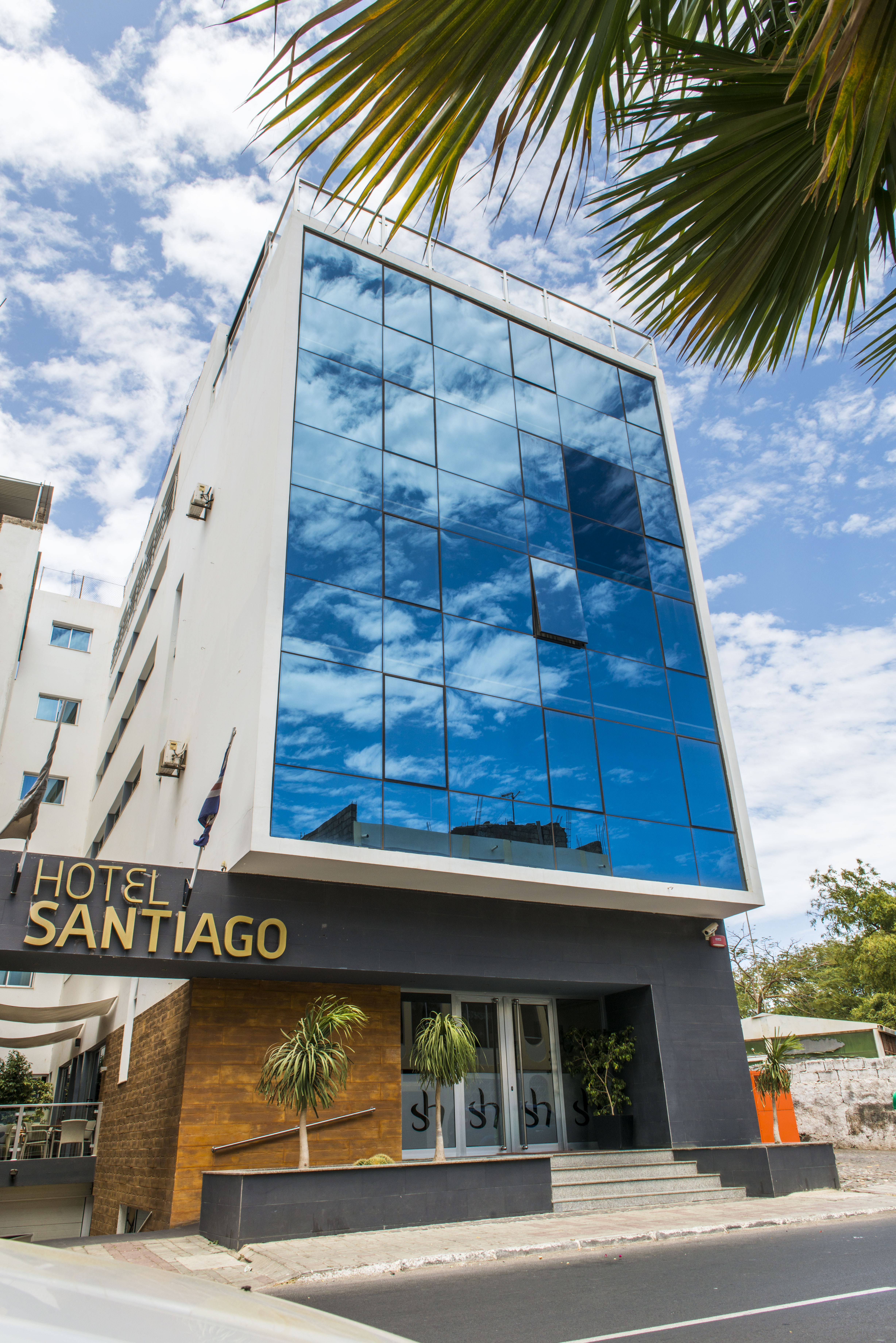 

Bologna - Praia, Isola di Santiago - Hotel Santiago