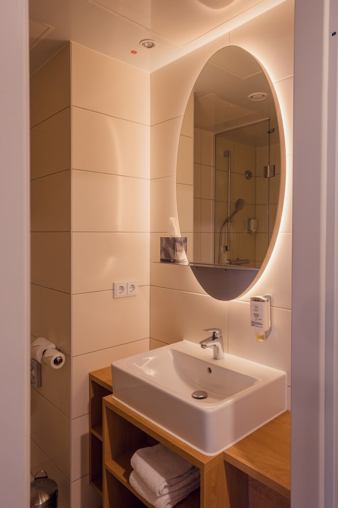 

Roma - Stoccarda - Adagio Access Stuttgart Airport Messe