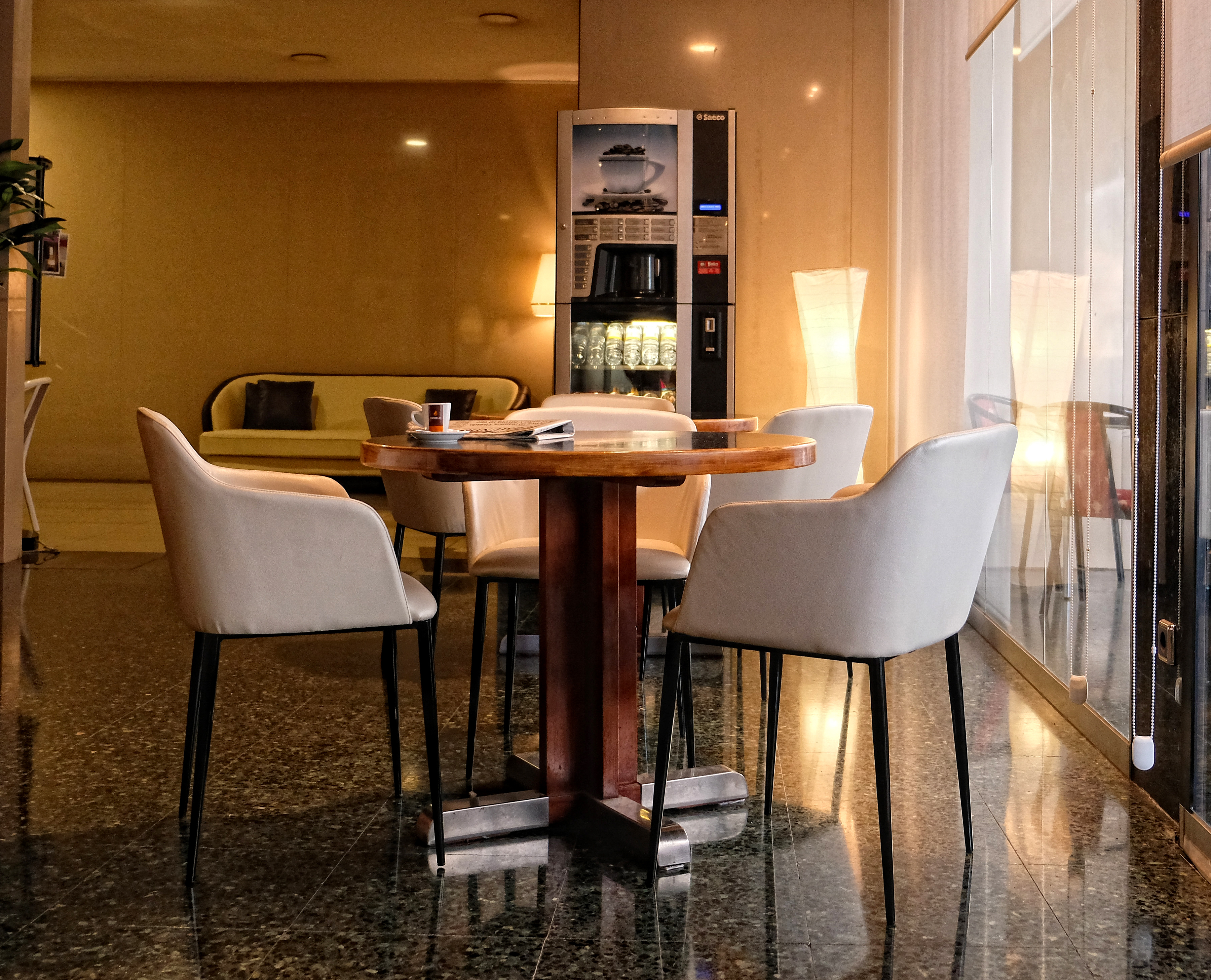 

Milano - Alcoy - Hotel Reconquista
