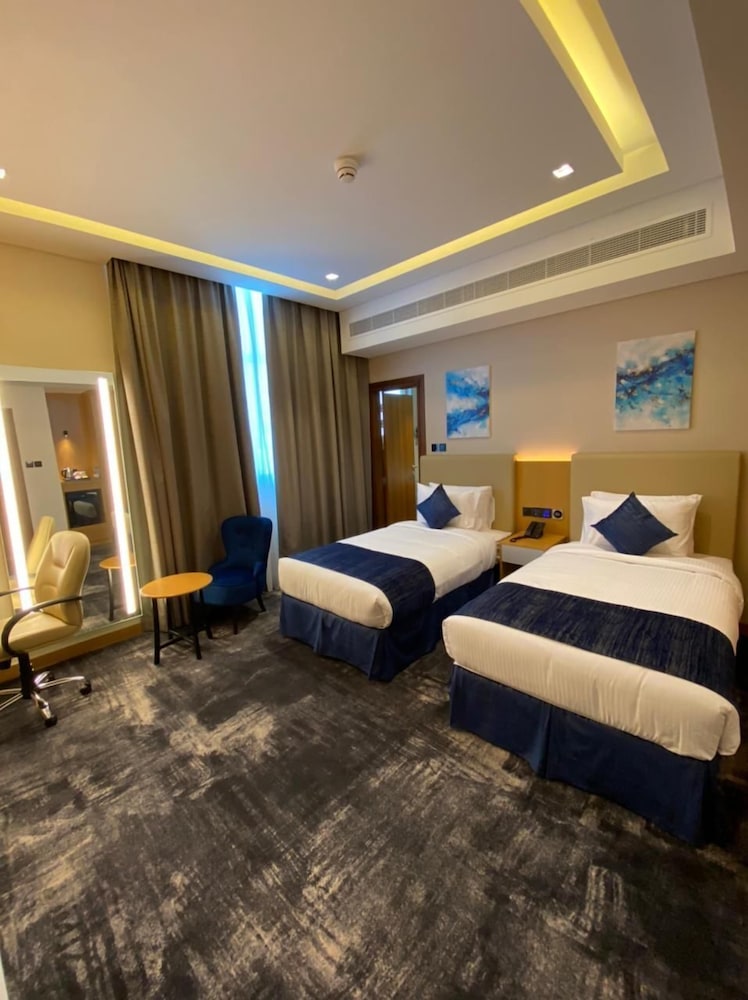 

Catania - Sharjah - AL HAYAT HOTEL