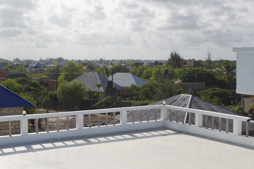 

Milano - Paje - Nebo Studio Apartments
