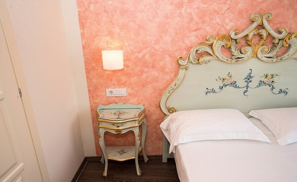 

Catania - Gargnano - Hotel Pai