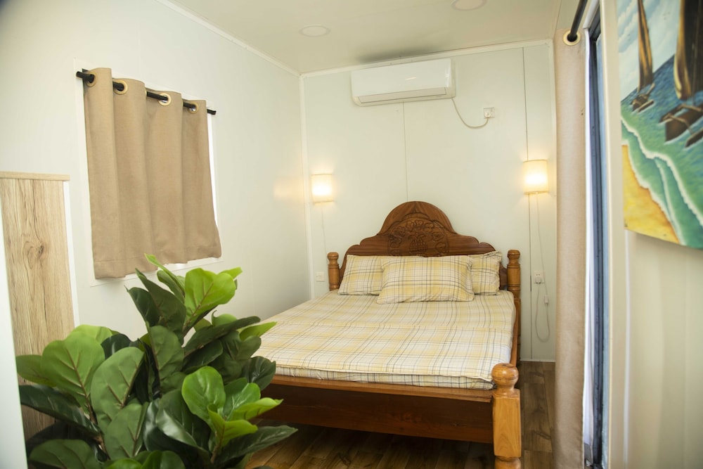 

Verona - Bwejuu - Zanzibar Beach House- South