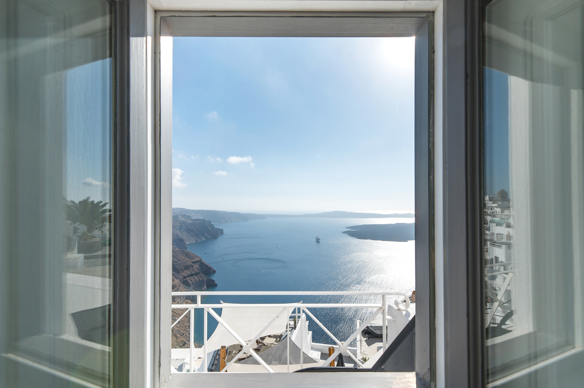 

Reggio Calabria - Imerovigli - Aqua Luxury Suites by NOMÉE Hospitality Group