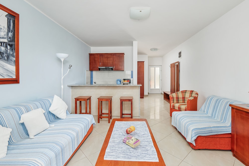 

Milano - Tivat - Rosic Apartments