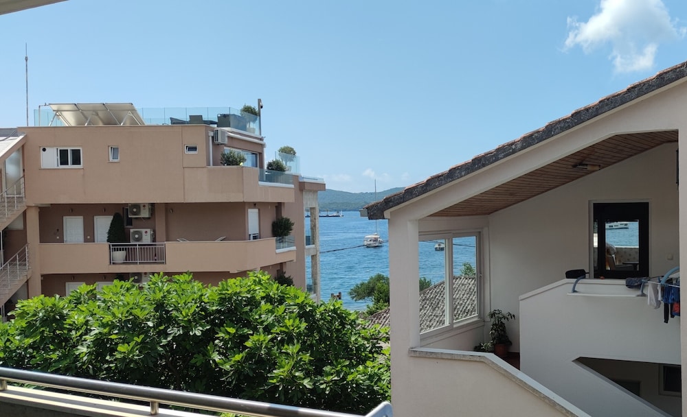

Roma - Kotor - Rosic Apartments Tivat