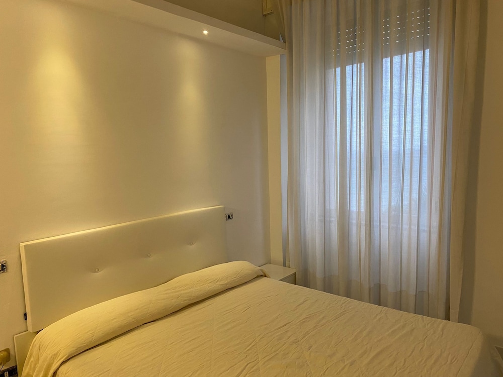 

Milano - Cetara - Hotel Vietri Coast