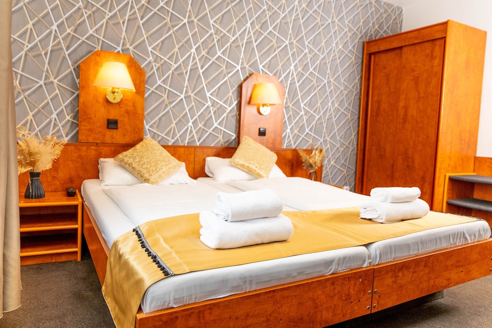 

Lamezia Terme - Francoforte sul Meno - Hotel Rossija