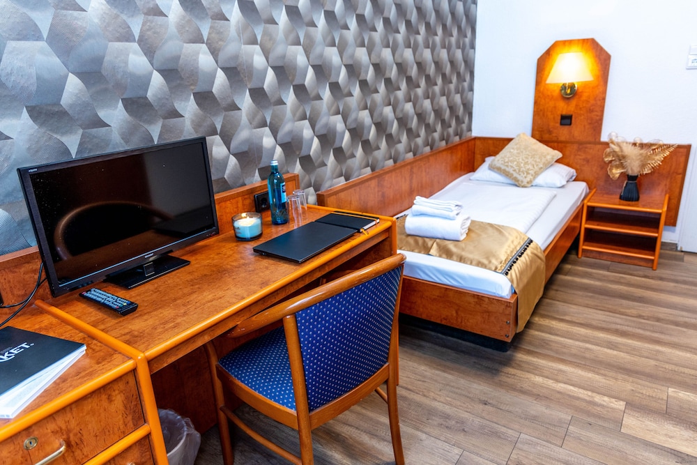 

Torino - Francoforte sul Meno - Hotel Rossija