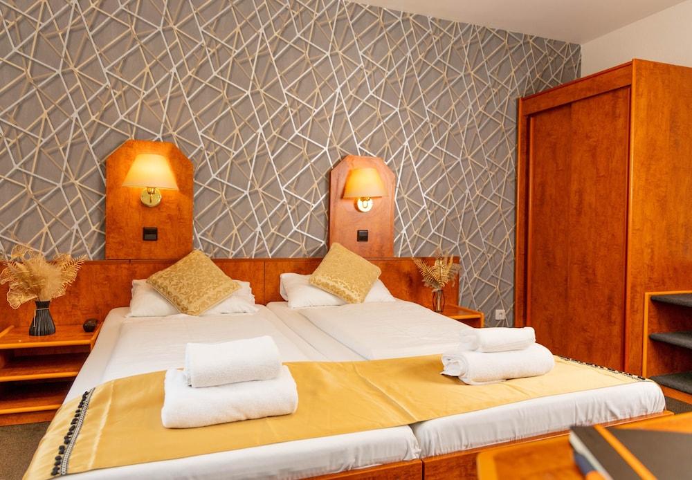

Brindisi - Francoforte sul Meno - Hotel Rossija