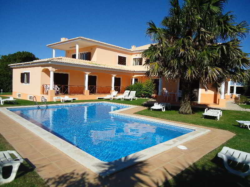 

Milano - Praia da Luz - Canavial I & II Apartamentos
