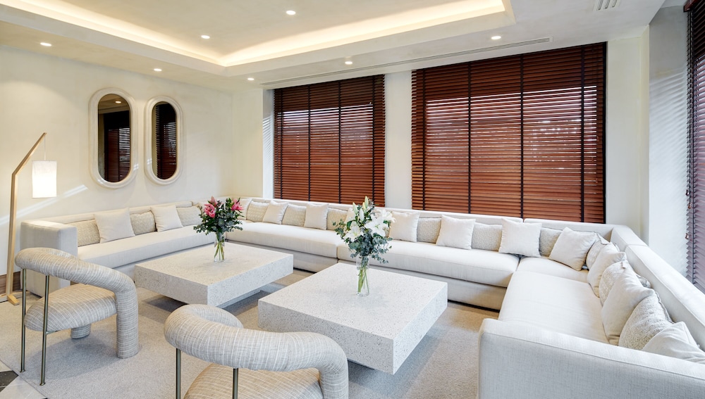 

Roma - Las Rozas de Madrid - Sercotel Pozuelo