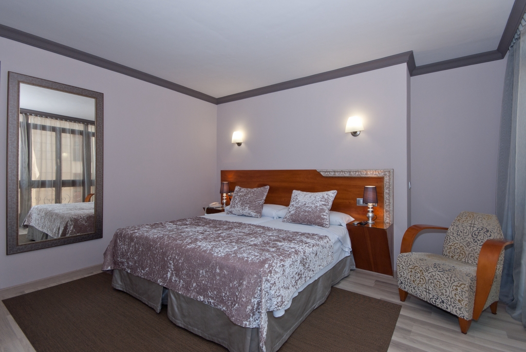 

Roma - Oviedo - Hotel Vetusta