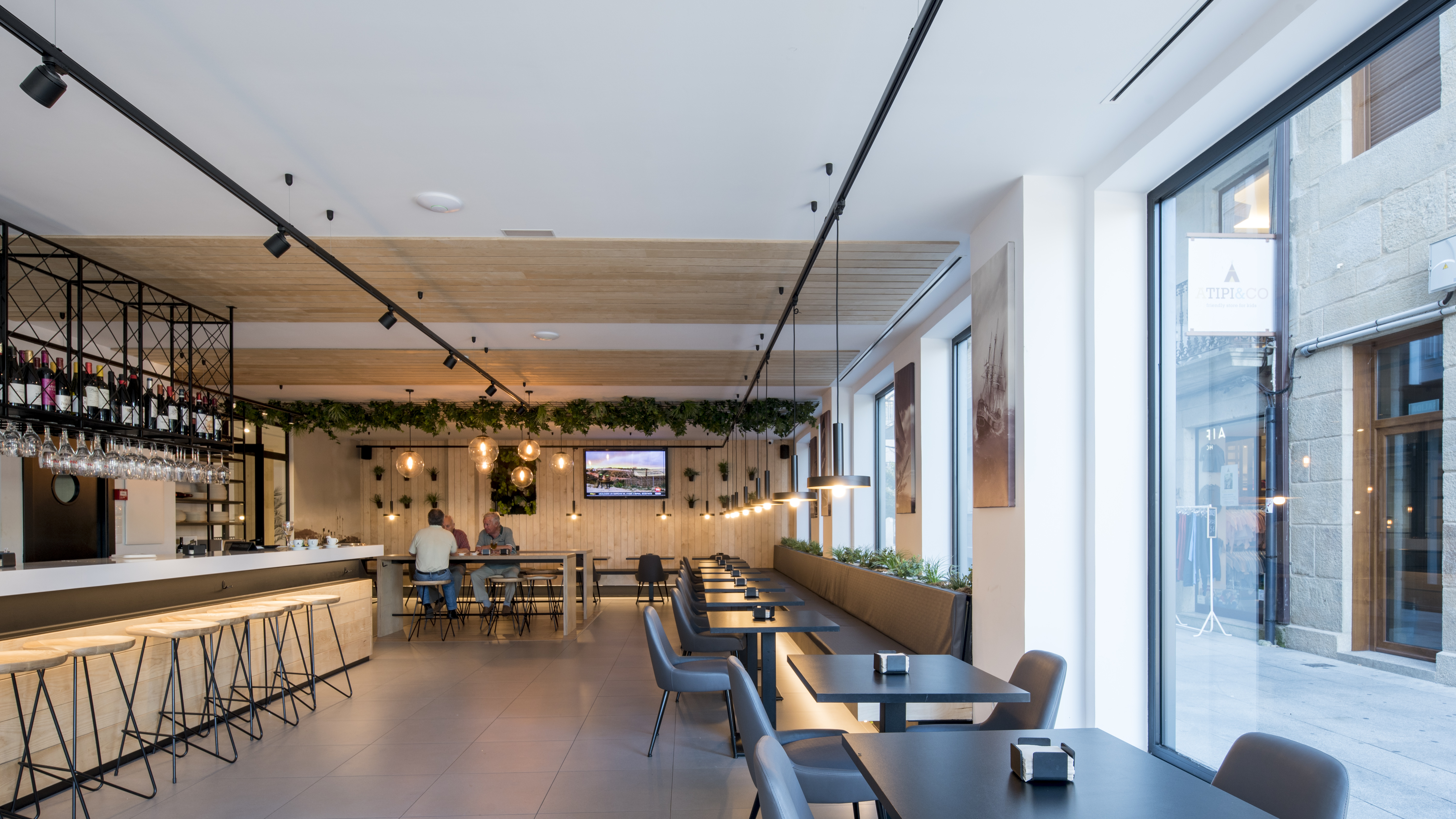 

Milano - Vigo - Hotel Airiños 3*