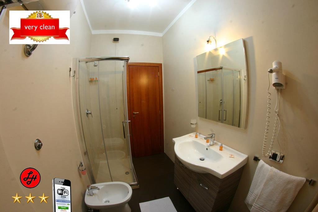 

Roma - Frattamaggiore - Hotel Luxor