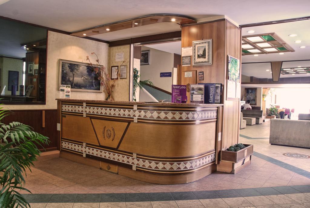 

Palermo - Nettuno - Hotel Scacciapensieri